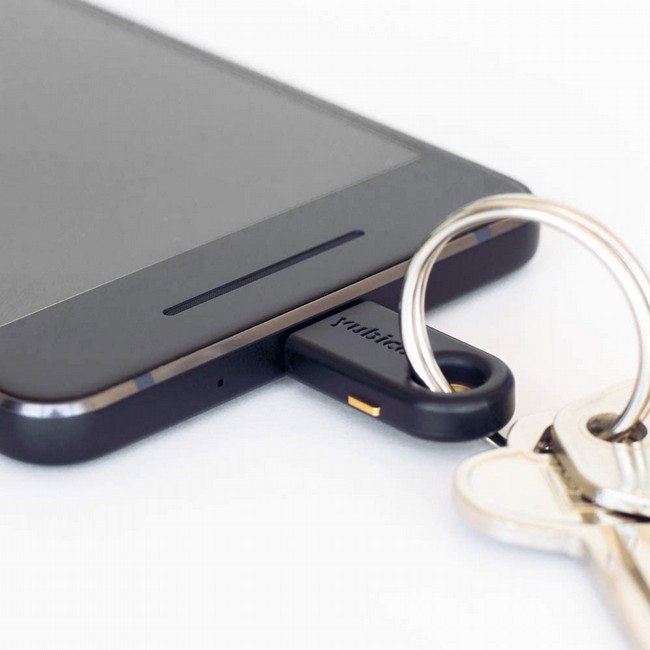 ���� ����� ����� YubiKey 5 NANO