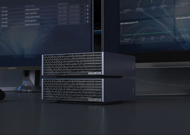 ���� ���� �������� Gigabyte AI TOP ATOM/128GB/4TB NVME/Wi-Fi 7/Ubuntu/3Y  