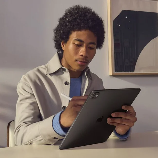 ����� ��� Apple iPad Pro 11" (2025) M5 Wi?Fi + Cellular 256GB ME2N4KN/A